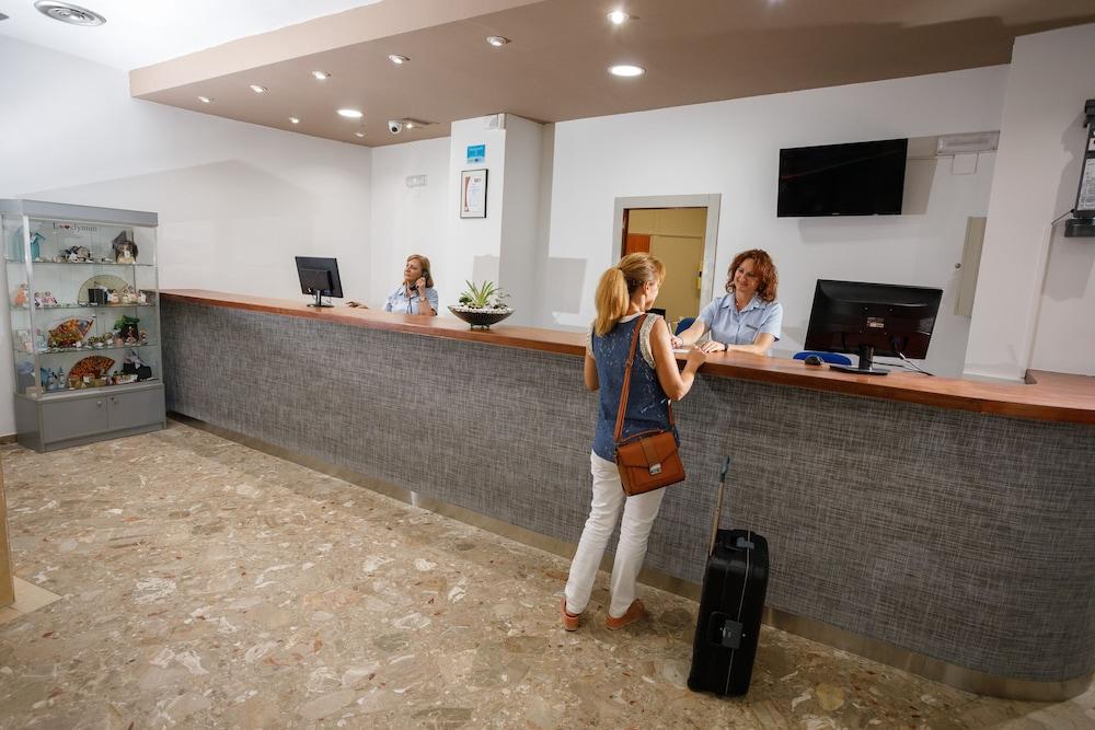 Hotel Tres Anclas Gandia Ngoại thất bức ảnh
