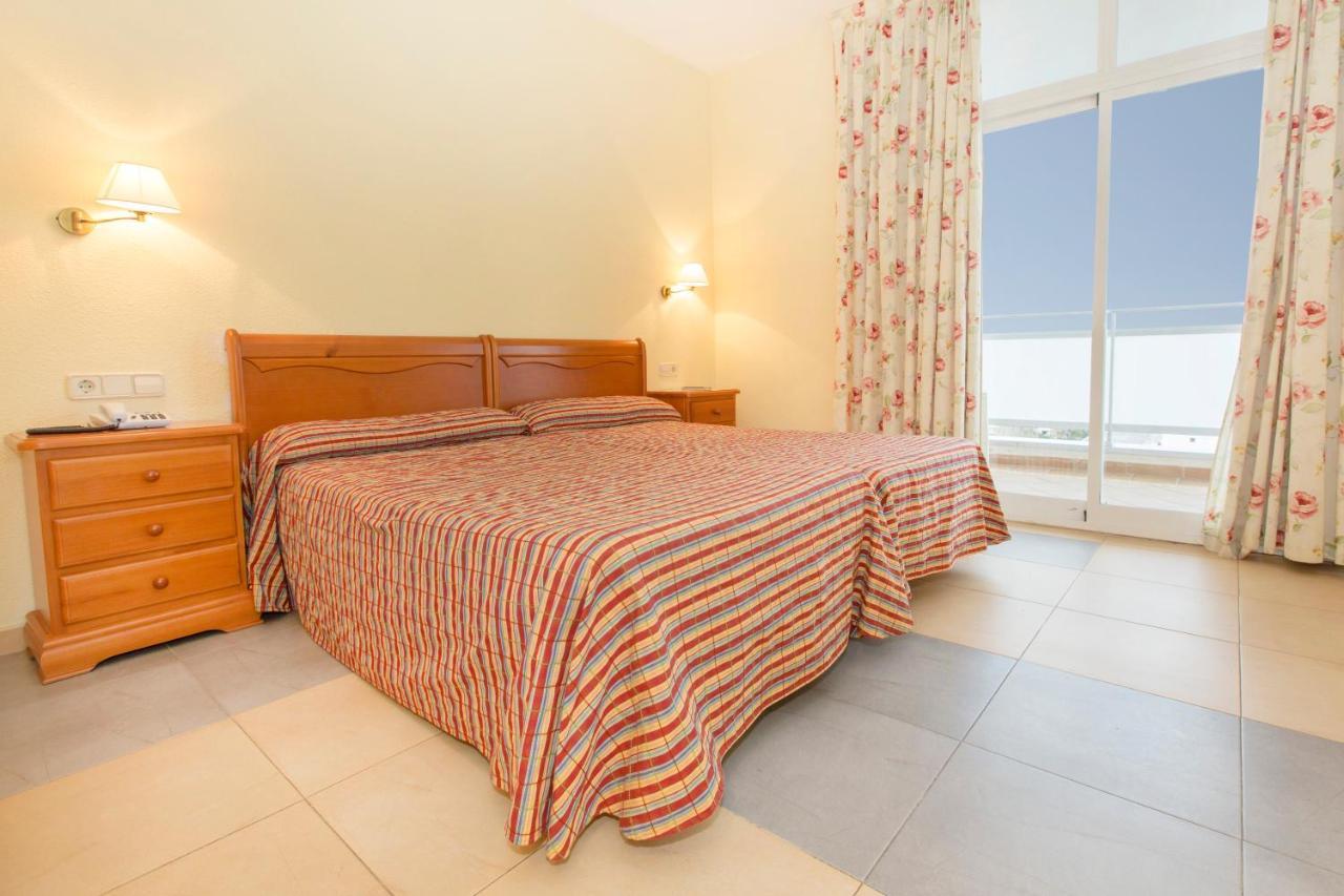 Hotel Tres Anclas Gandia Ngoại thất bức ảnh